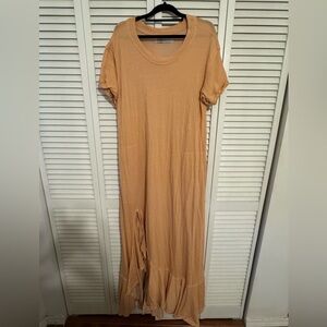 FP Beach peach maxi dress with ruffled slit hem